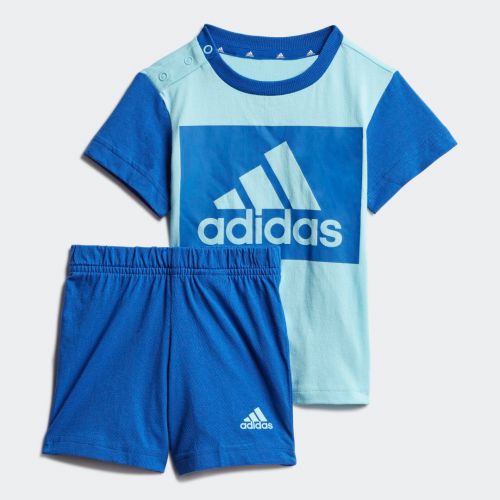 Essentials tee and shorts set