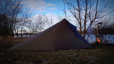 tarp-ultralight-3x3-tent-side0